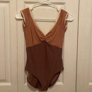 Yumiko Elli Leotard